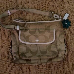 Coach Kyra Daisy Crossbody Bag